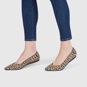 Rothys retired leopard print points size 6.5
